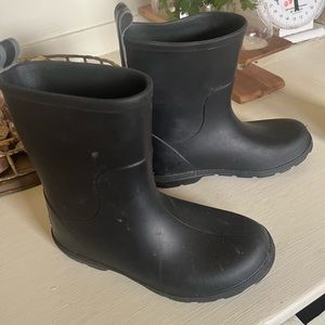 Totes kids rain boots size 13-1
